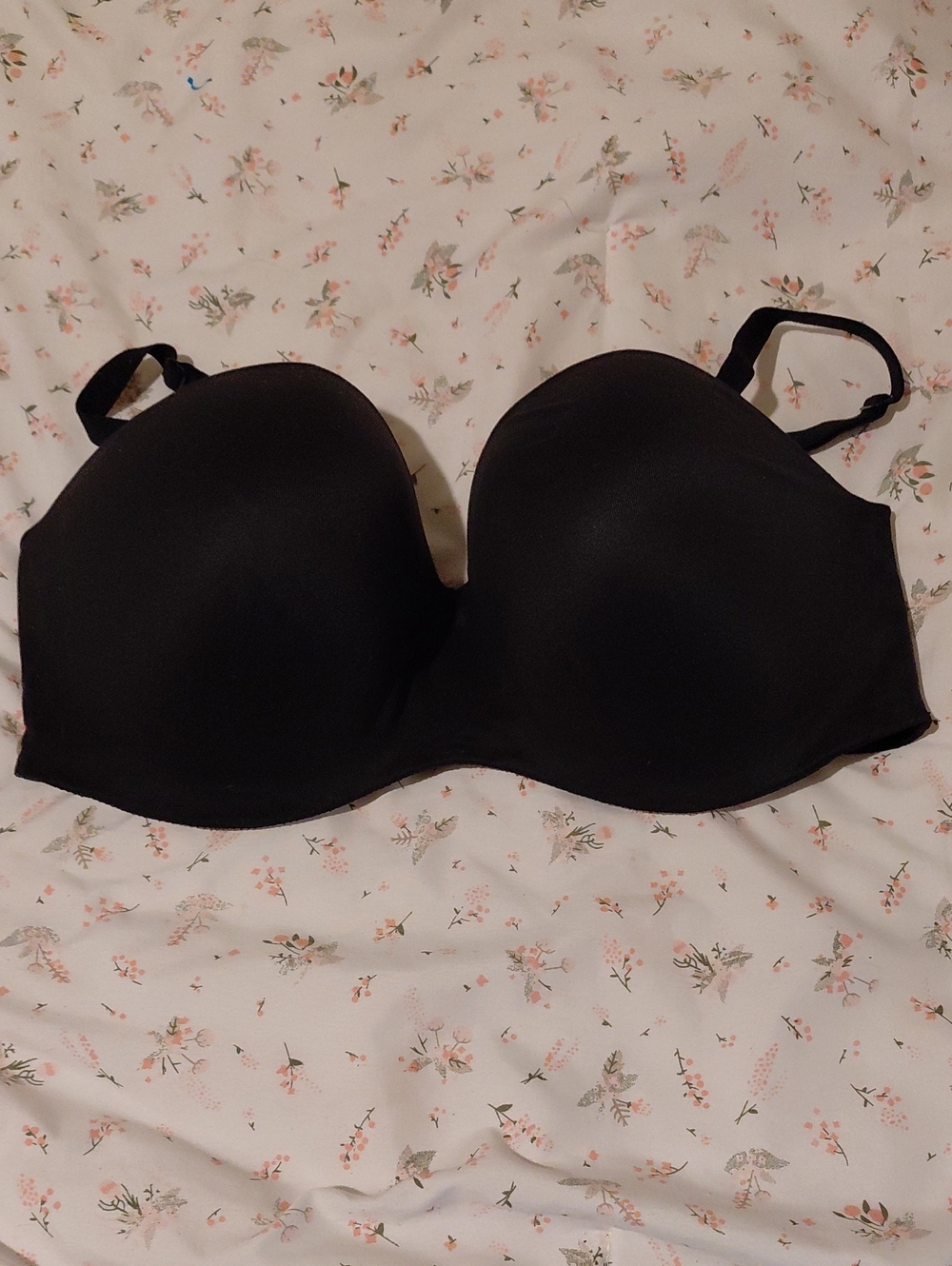 Victoria's Secret Black Smooth T-Shirt Bra